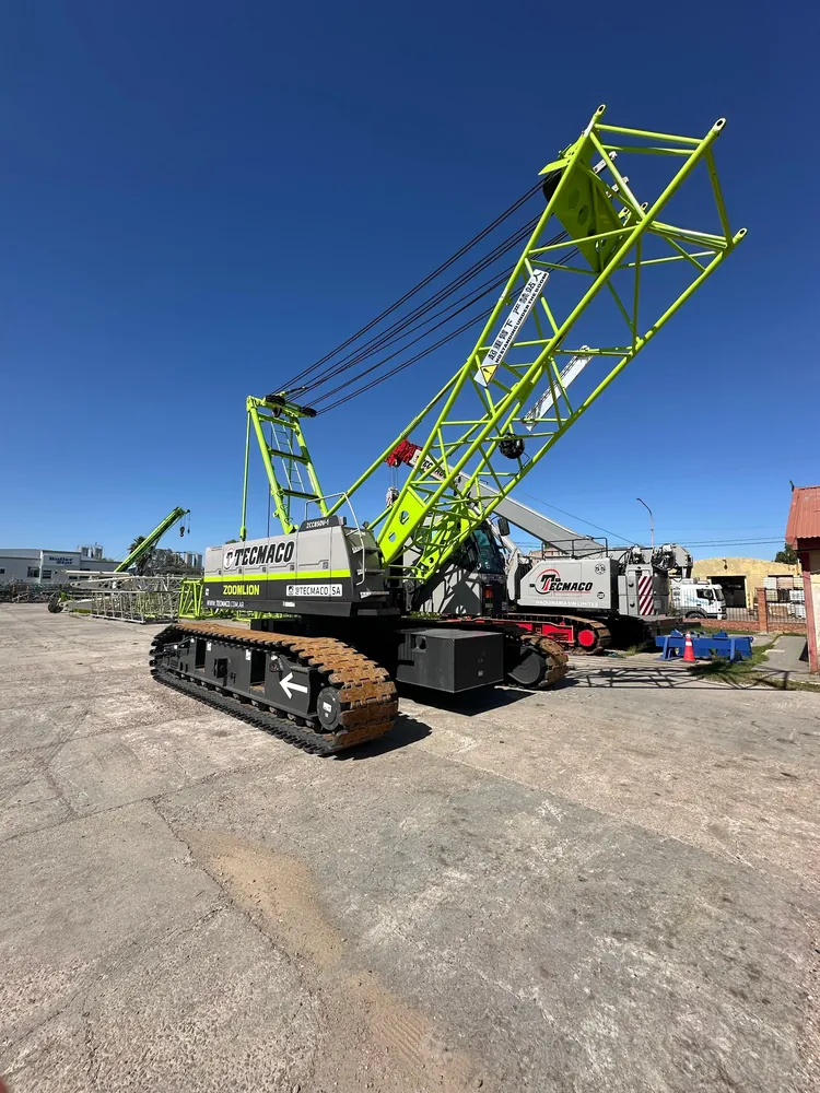 Grúa sobre oruga Zoomlion ZCC 850V-1 85 toneladas usada Argentina